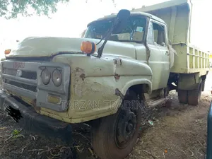 Isuzu Direct Tipper