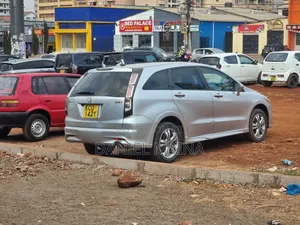 Honda Stream 2012 Silver