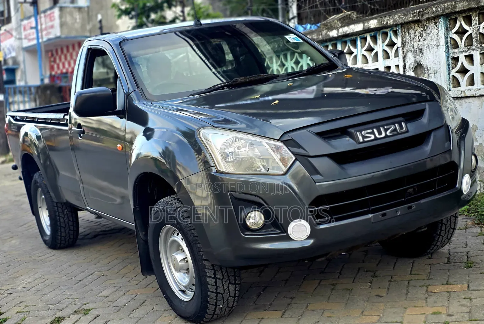 Isuzu D-MAX 2021 Gray