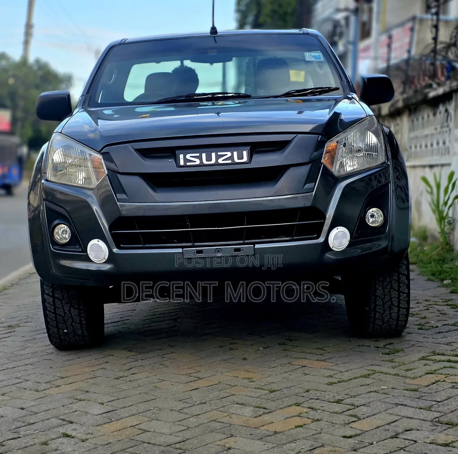 Isuzu D-MAX 2021 Gray