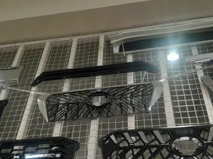 Front Grille/Grill Tyt Landcruiser Prado Fj150/Fj200/Lc200 2012-2018