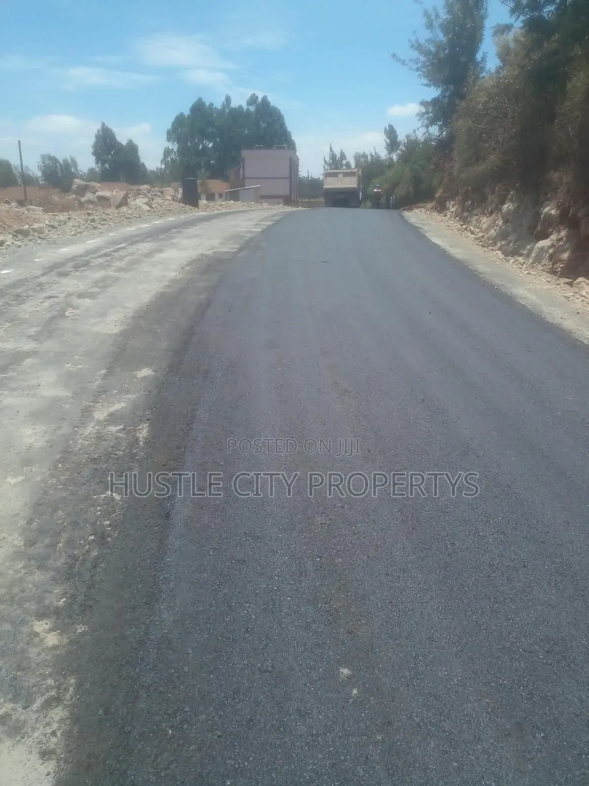 Furnished 4bdrm Apartment in Kibiku for sale