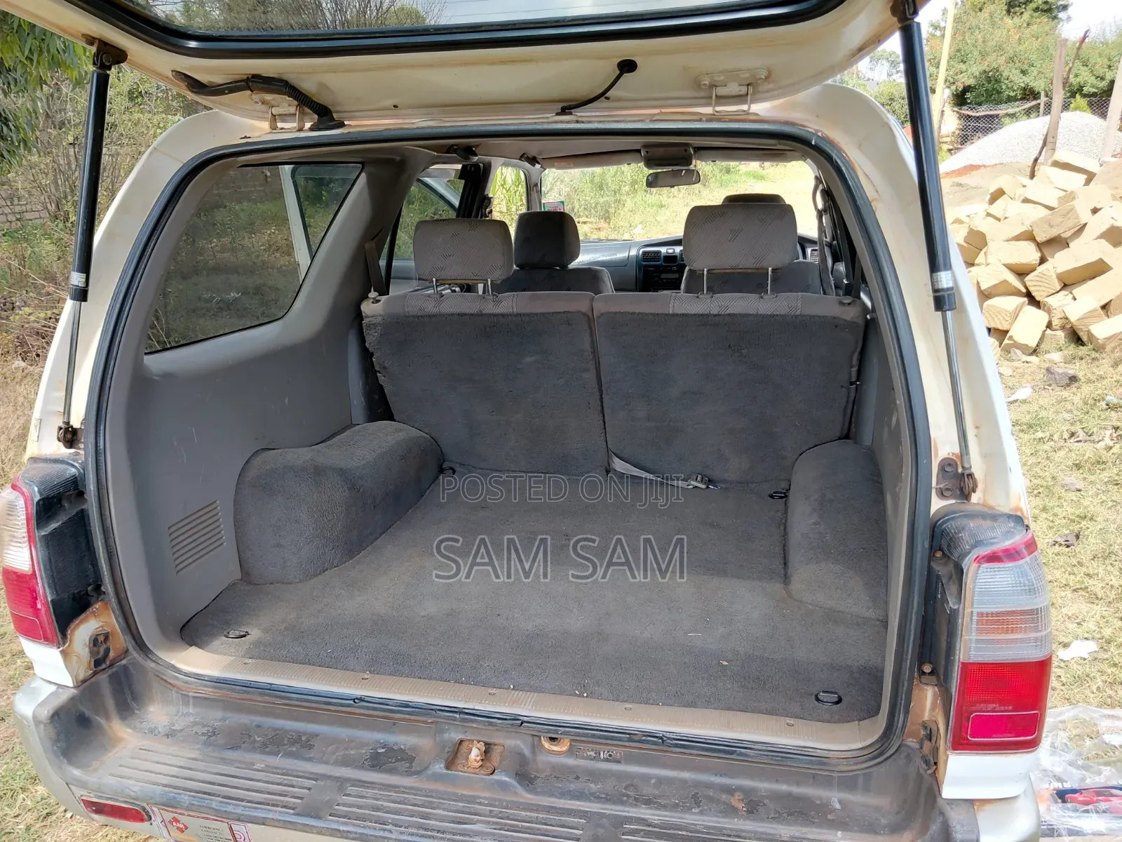Toyota Hilux Surf 2.7 SSR 2002 White
