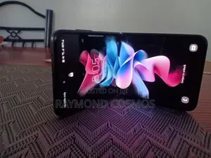 Samsung Galaxy Z Flip 3 128 GB Black