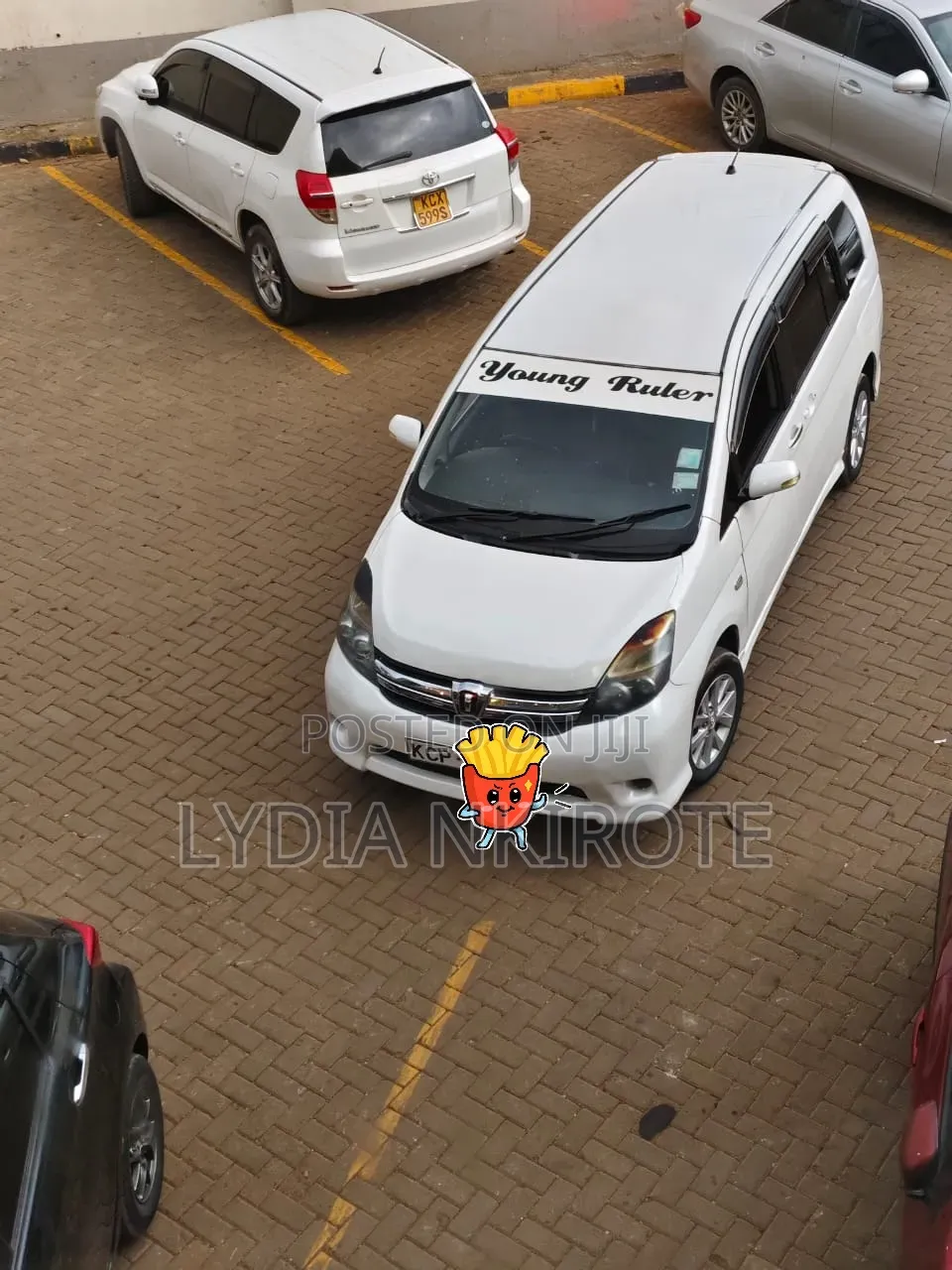 Toyota ISIS 1.8 G 2WD 2011 White