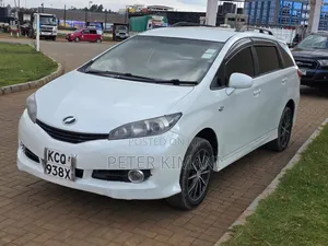 Toyota Wish 2011 White