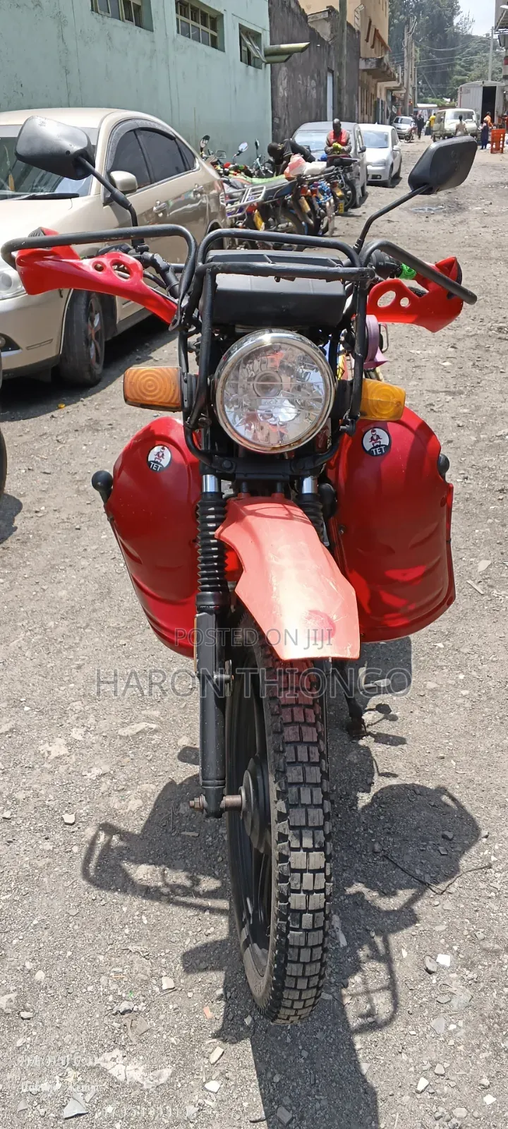 Captain CP150-10 2024 Red