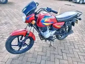 Bajaj Boxer 150 UG 2025 Red