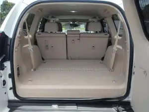 Toyota Land Cruiser 3.3 Diesel 4WD 2021 White
