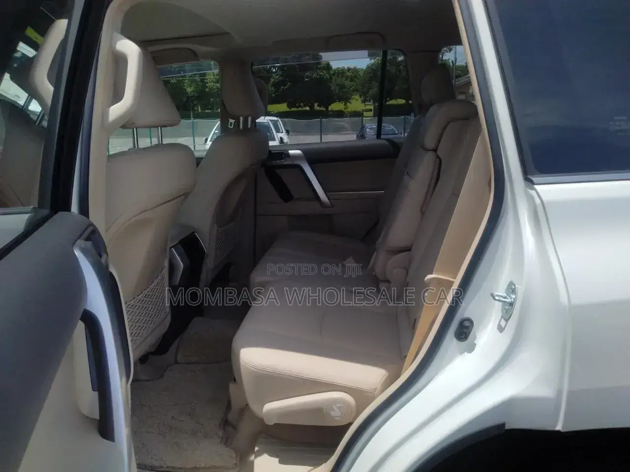 Toyota Land Cruiser 3.3 Diesel 4WD 2021 White