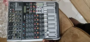 Mixer-Xenyx QX1204 USB Behringer Mixer