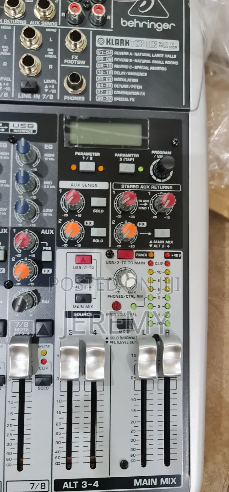 Mixer-Xenyx QX1204 USB Behringer Mixer