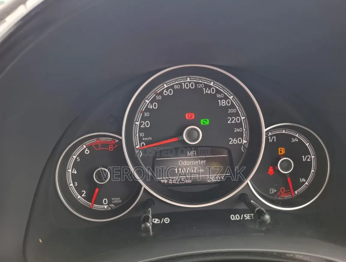 Volkswagen Beetle 2019 White