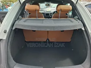 Volkswagen Beetle 2019 White