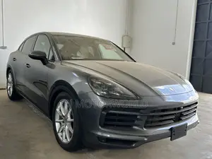 Porsche Cayenne Base AWD 2020 Gray
