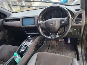 Honda Vezel 2017 Black