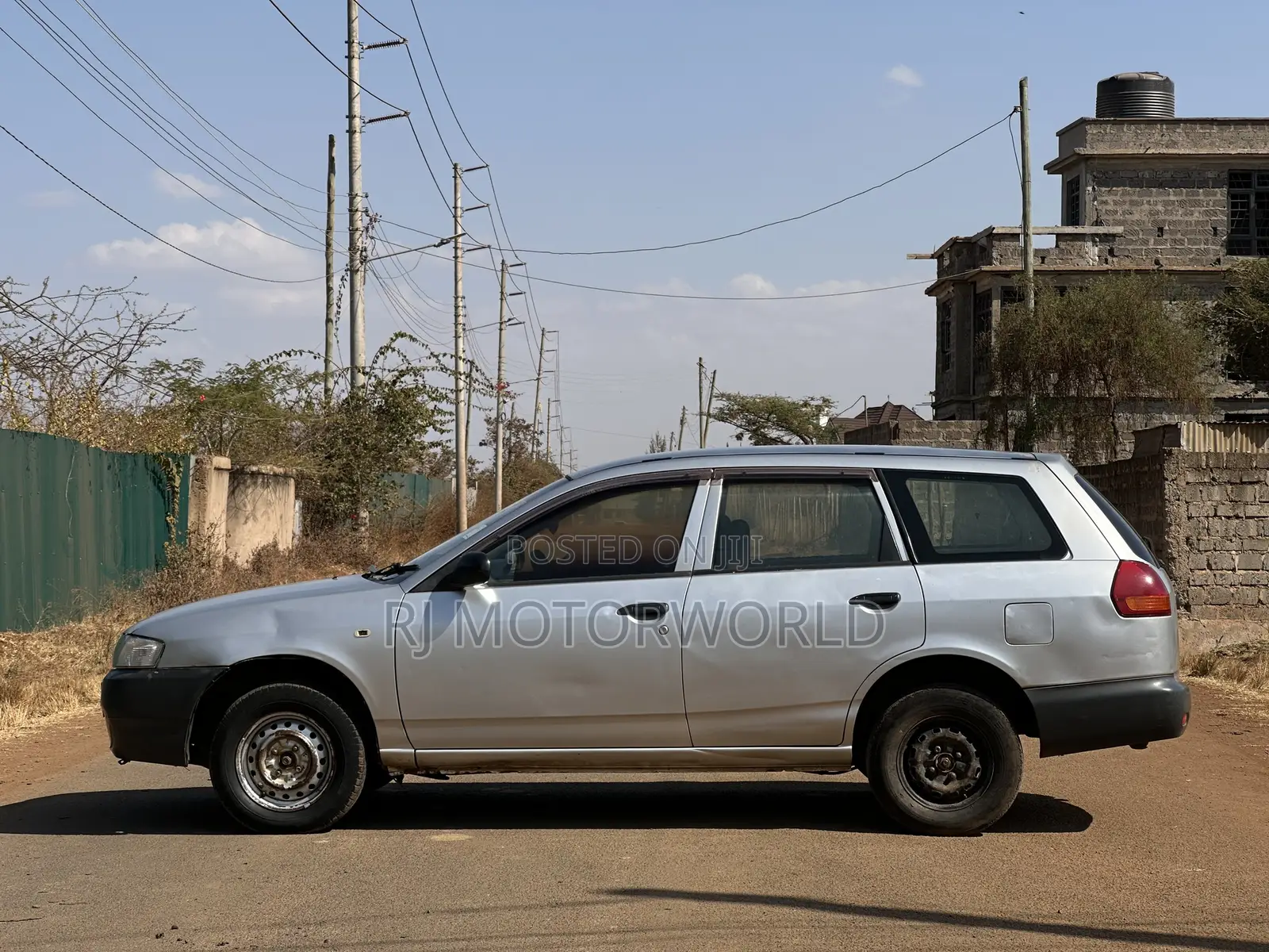 Nissan Advan 2006 Silver