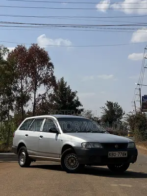 Nissan Advan 2006 Silver