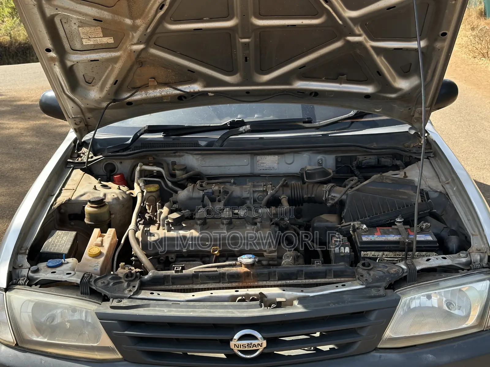 Nissan Advan 2006 Silver