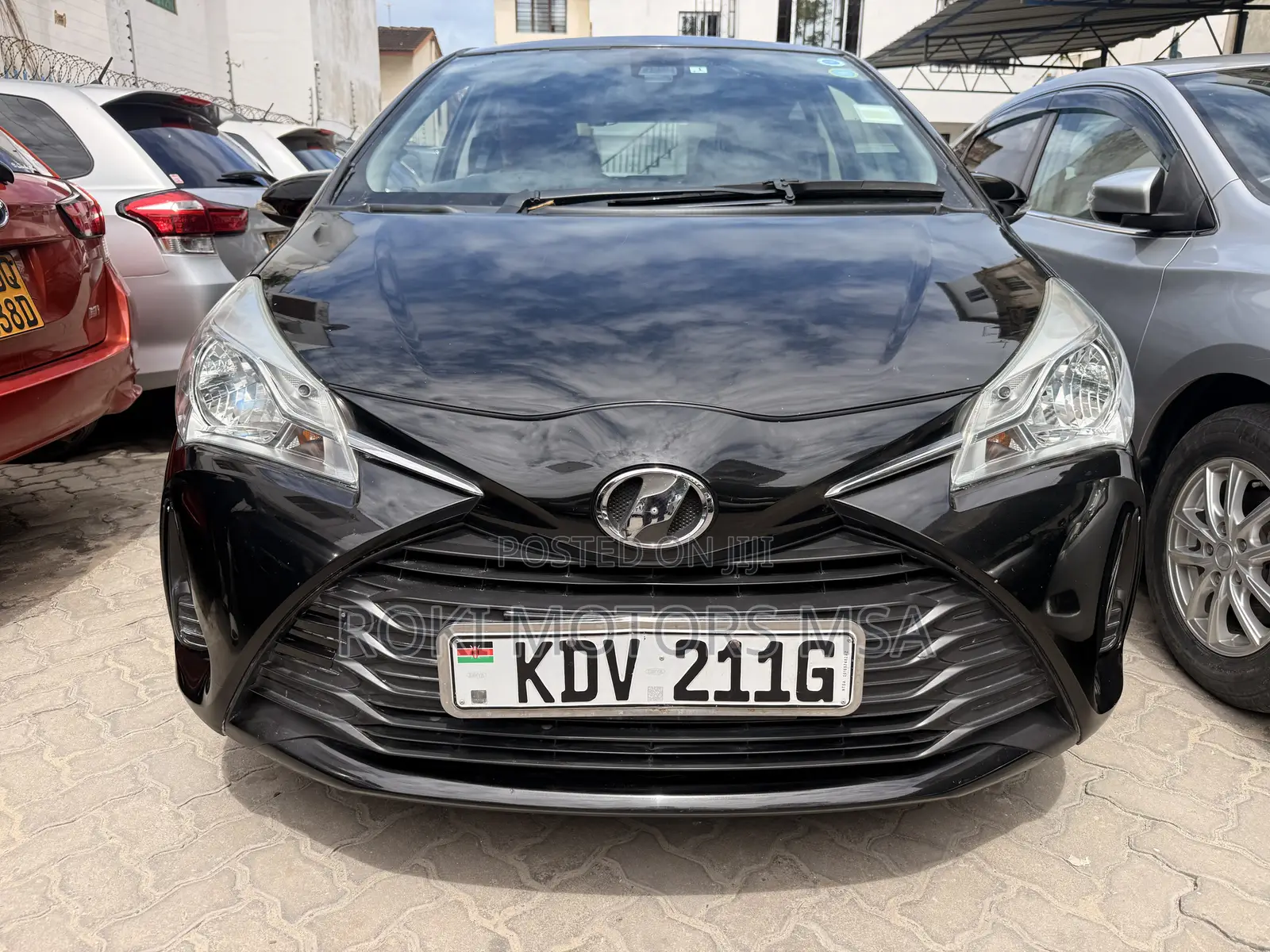Toyota Vitz 2018 Black