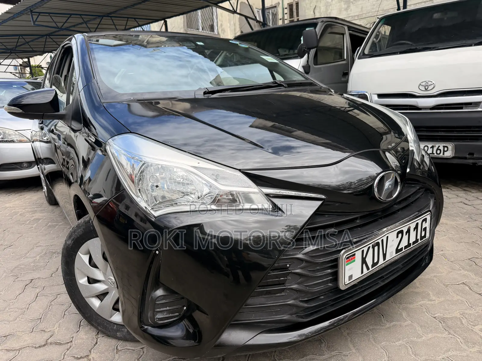 Toyota Vitz 2018 Black
