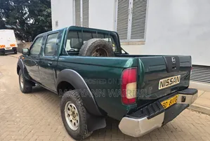 Nissan Hardbody 2008 Green
