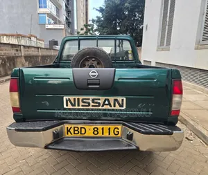 Nissan Hardbody 2008 Green