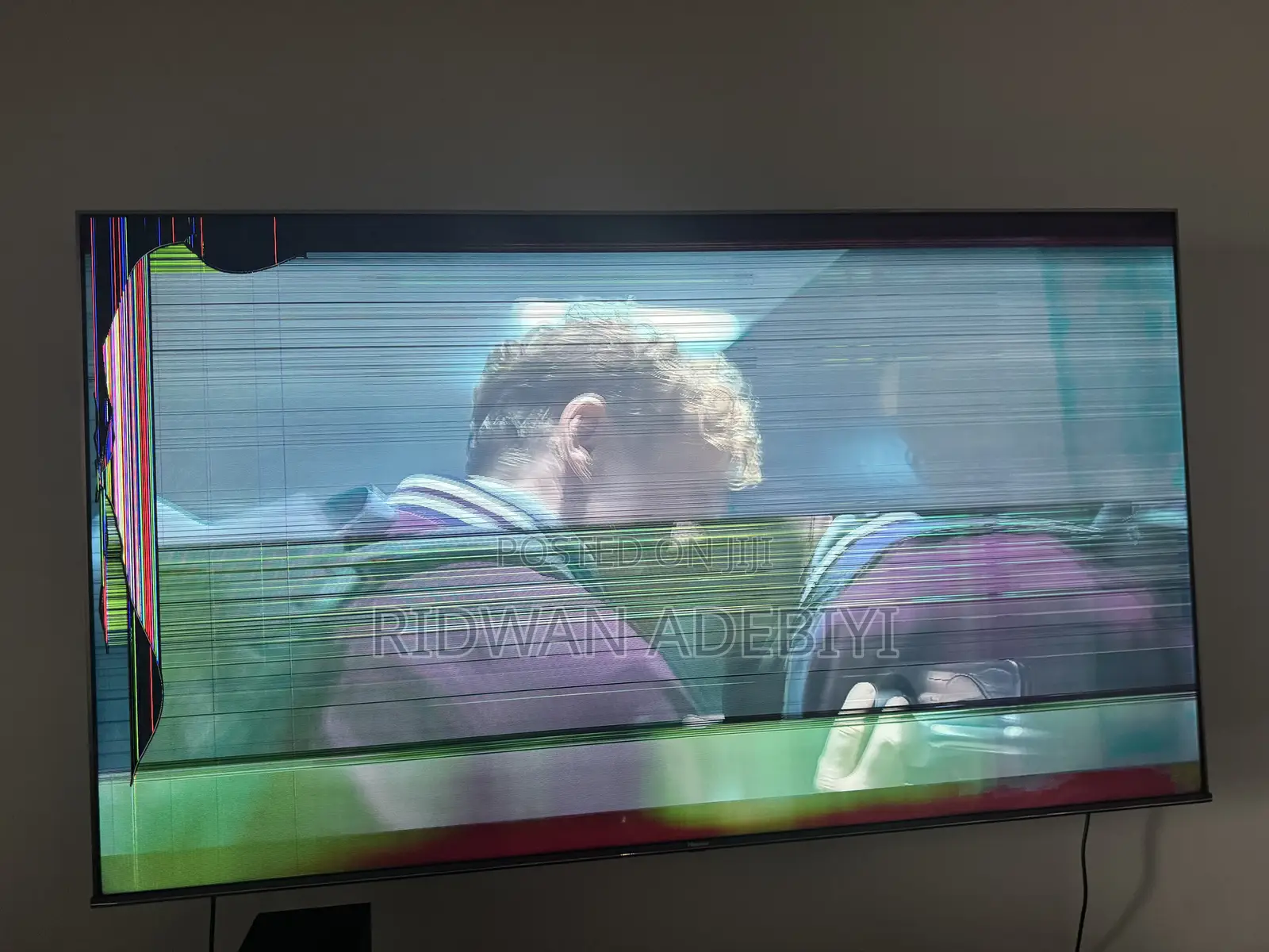 Cracked Hisense LED Backlight TV 85 Inches