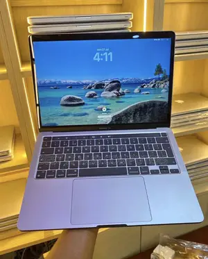 Laptop Apple MacBook Pro 2020 32GB Intel Core i7 SSD 512GB