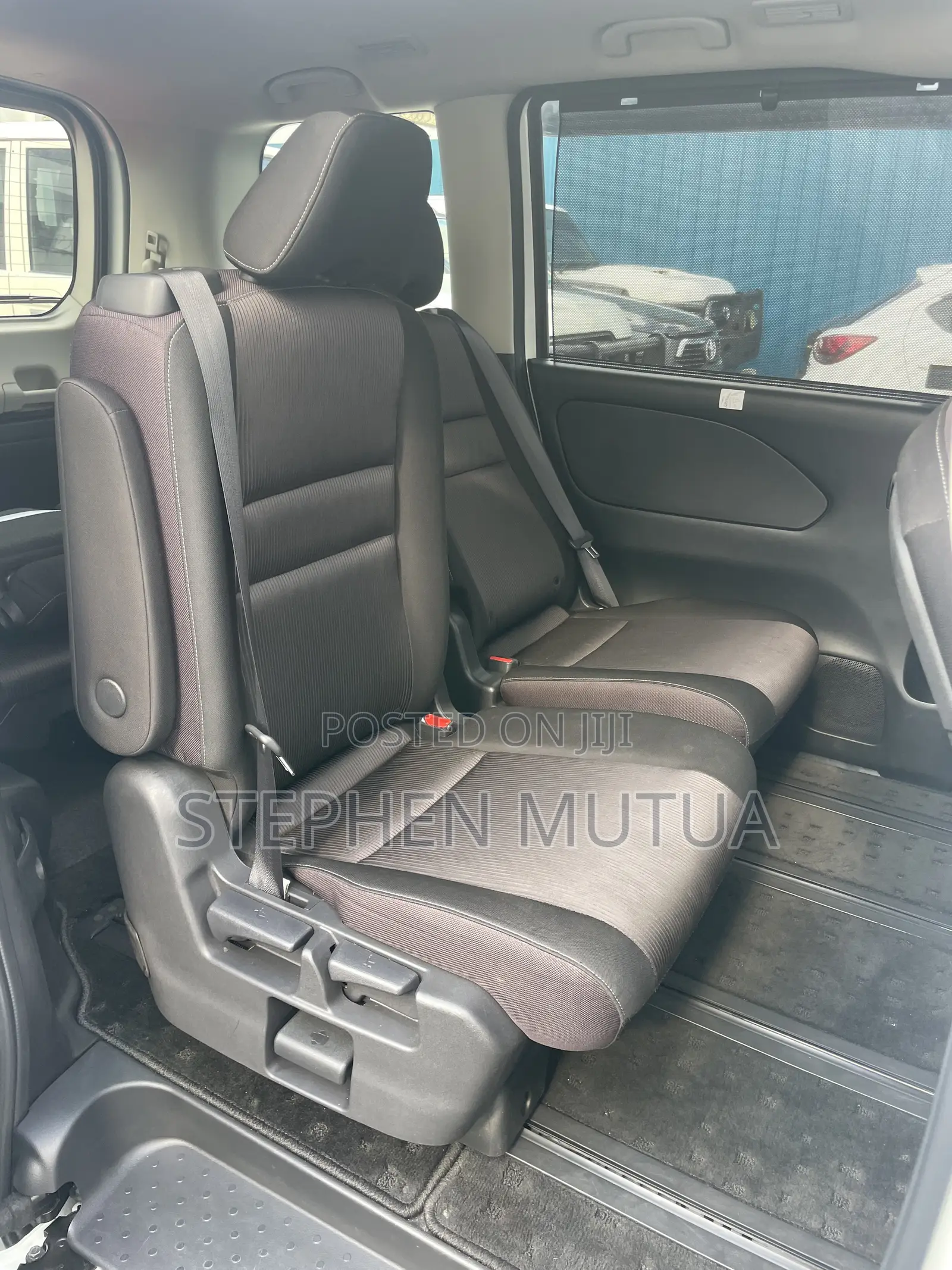 Nissan Serena 2018 White