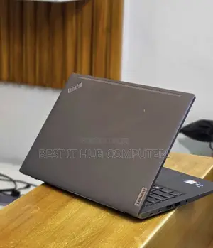 Laptop Lenovo ThinkPad T14s G4 16GB Intel Core i7 SSD 256GB