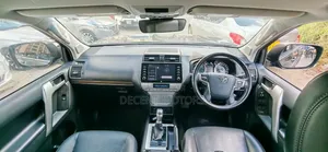 Toyota Land Cruiser Prado 2.8 2021 Gray