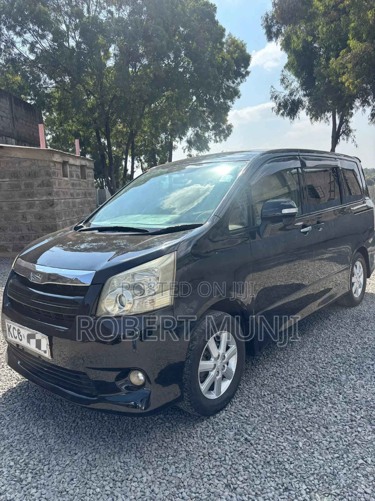 Toyota Noah 2008 Black