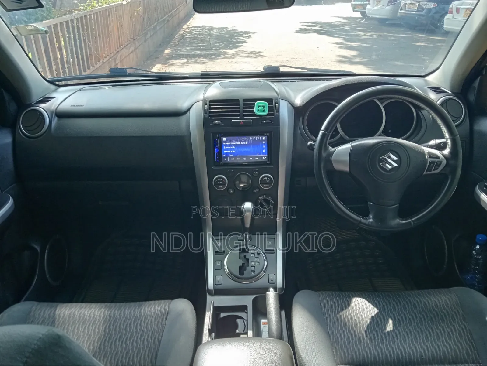 Suzuki Escudo 2012 White