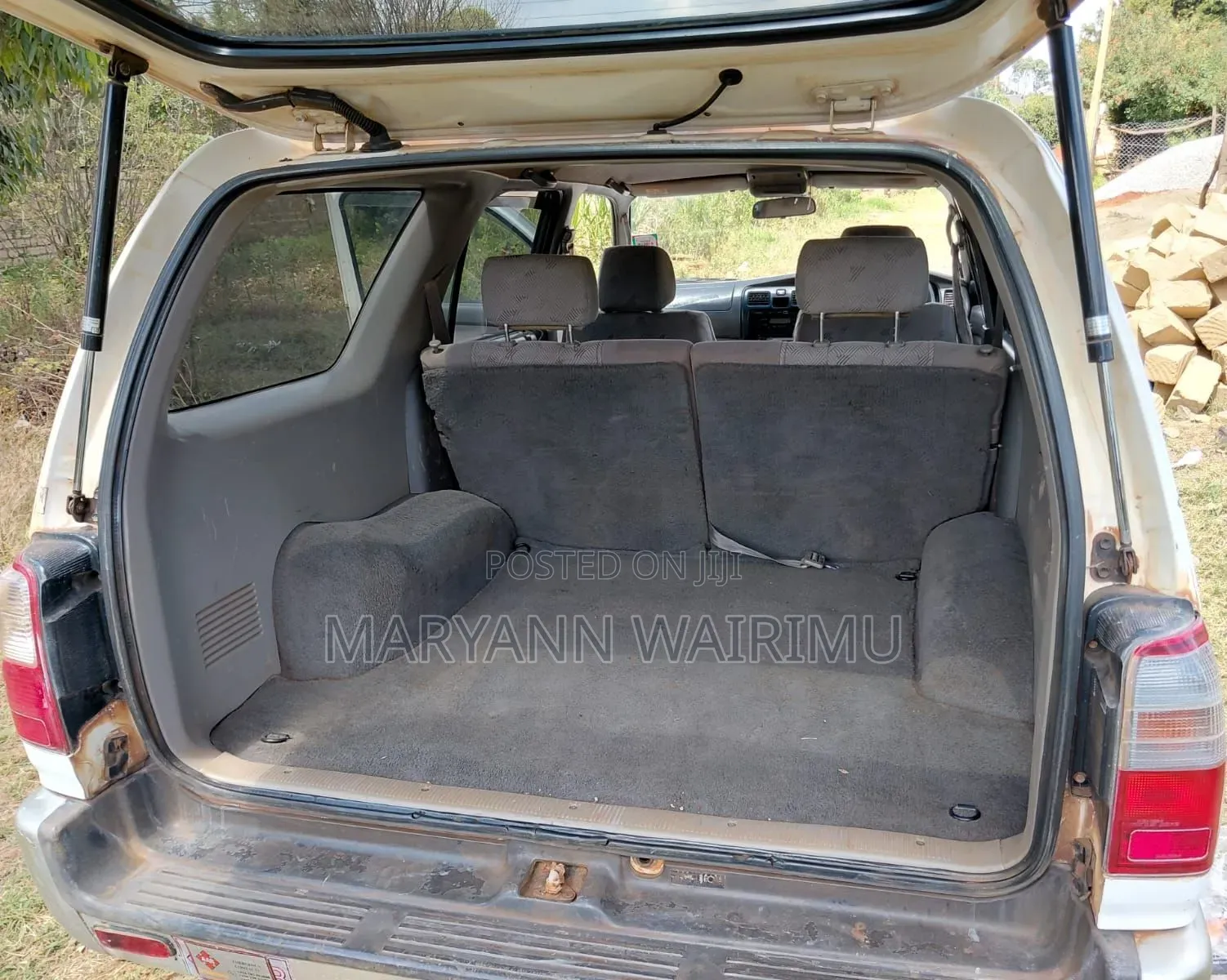 Toyota Hilux Surf 2.7 SSR 2002 White