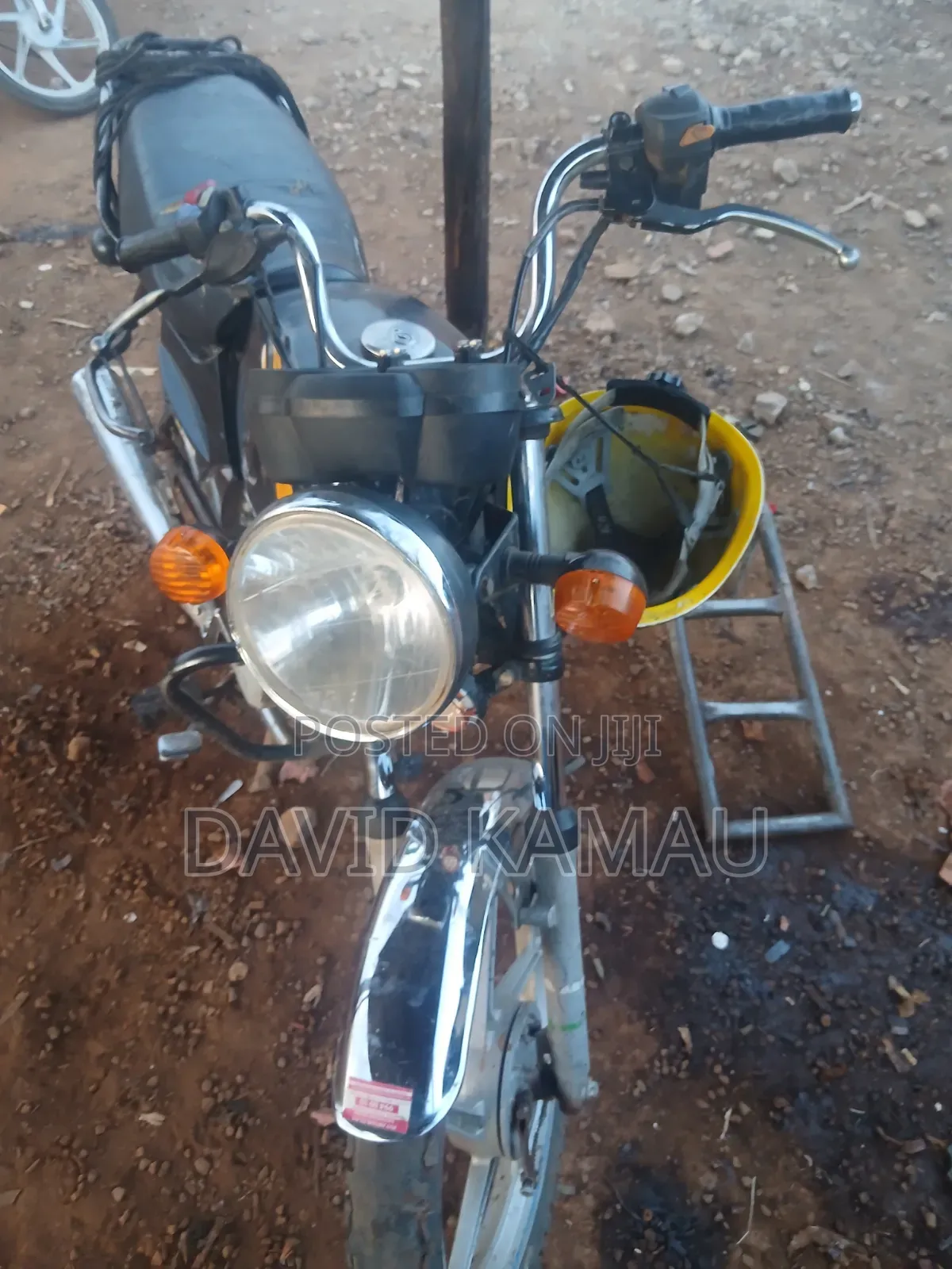 TVS HLX Plus ES 2023 Black