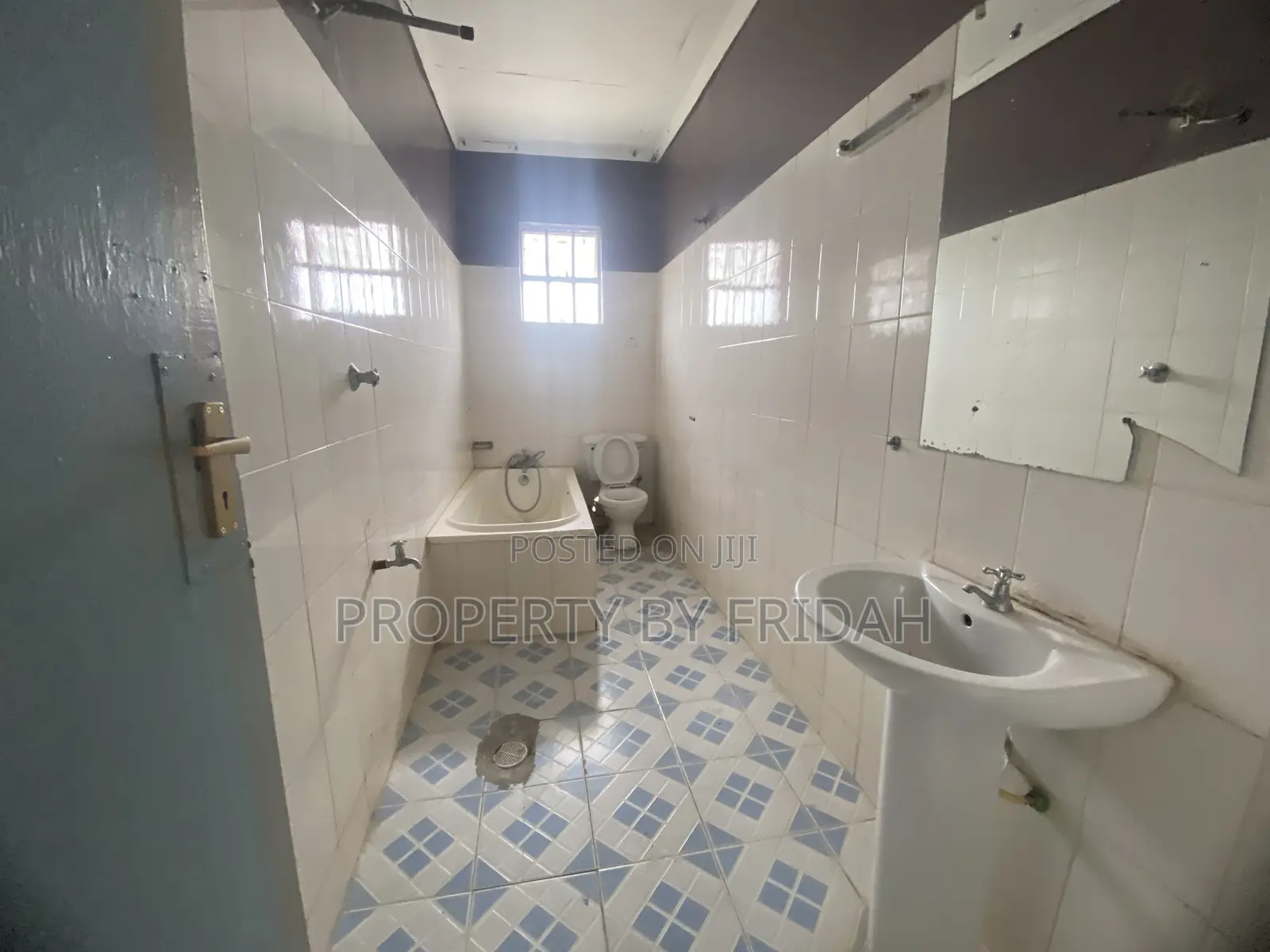 4bdrm Mansion in Kitengela for rent