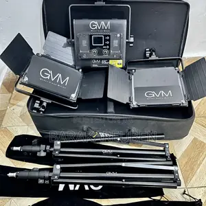 GVM 800d RGB Lights