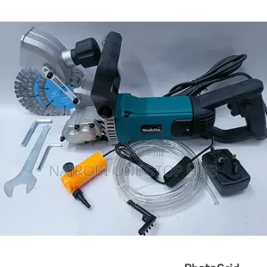 Makita Wall Chaser