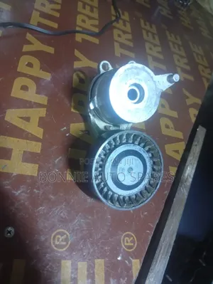 Toyota Vitz Tensioner