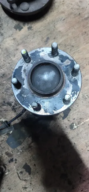 Nissan Navarra 2wd Wheel Hub Bearing