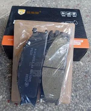 Brake Pads New NISSAN TD27