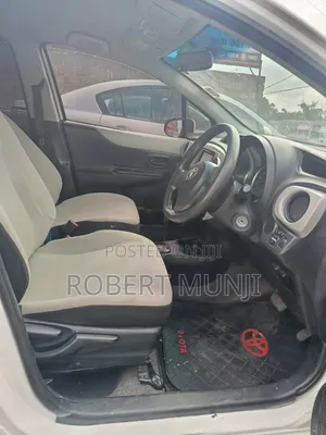 Toyota Vitz 2014 White