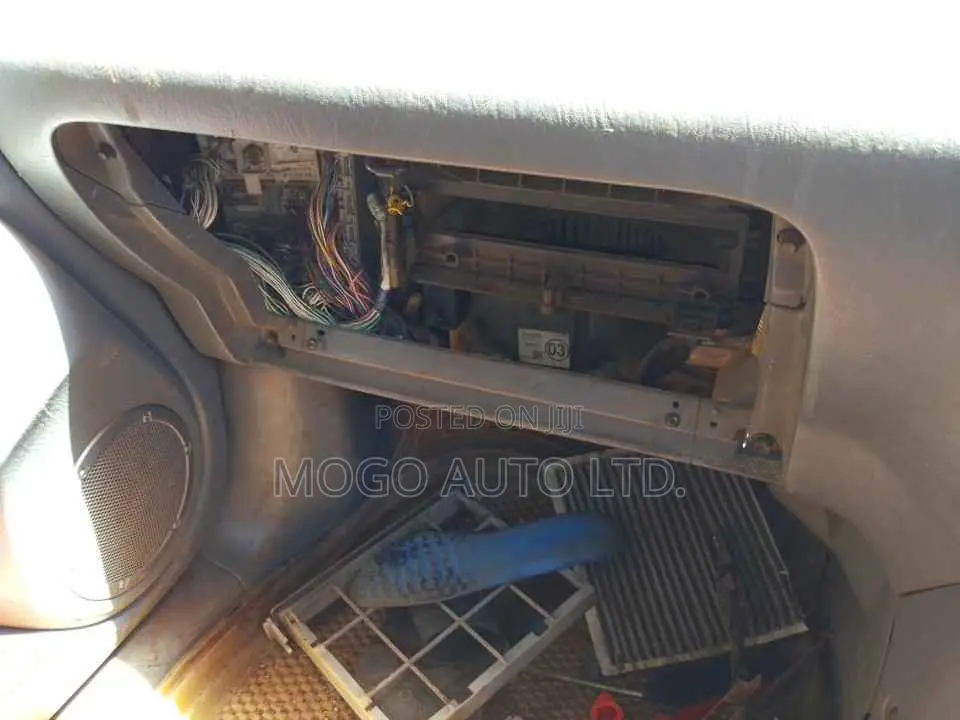 Toyota RAV4 2001 Black
