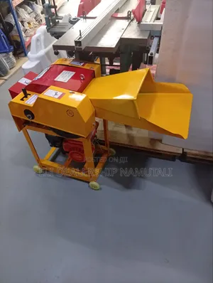 Heavy Duty High Speed Chaff Cutter Machine 7.5hp