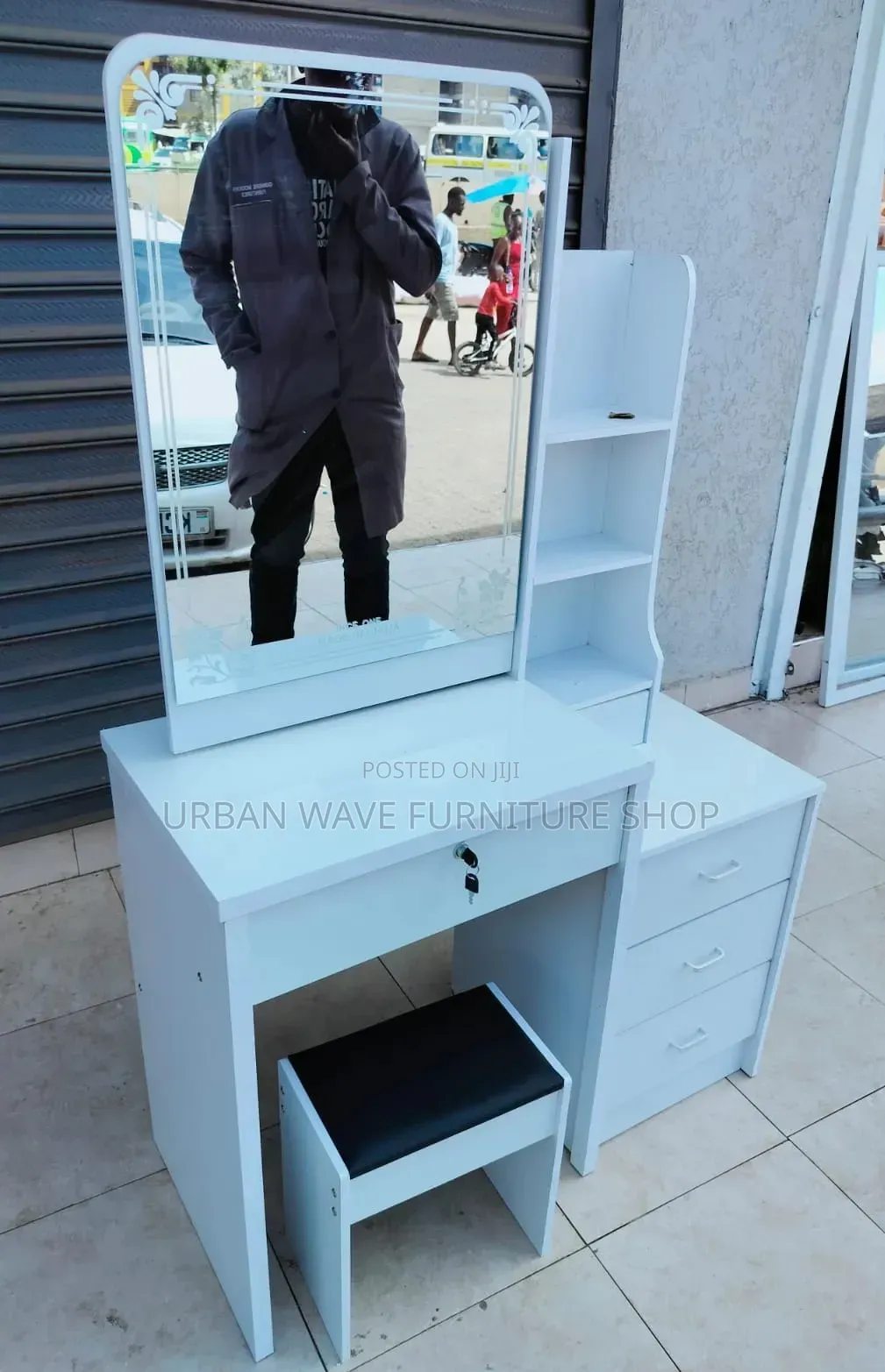 Classic Vanity Dressing Mirror