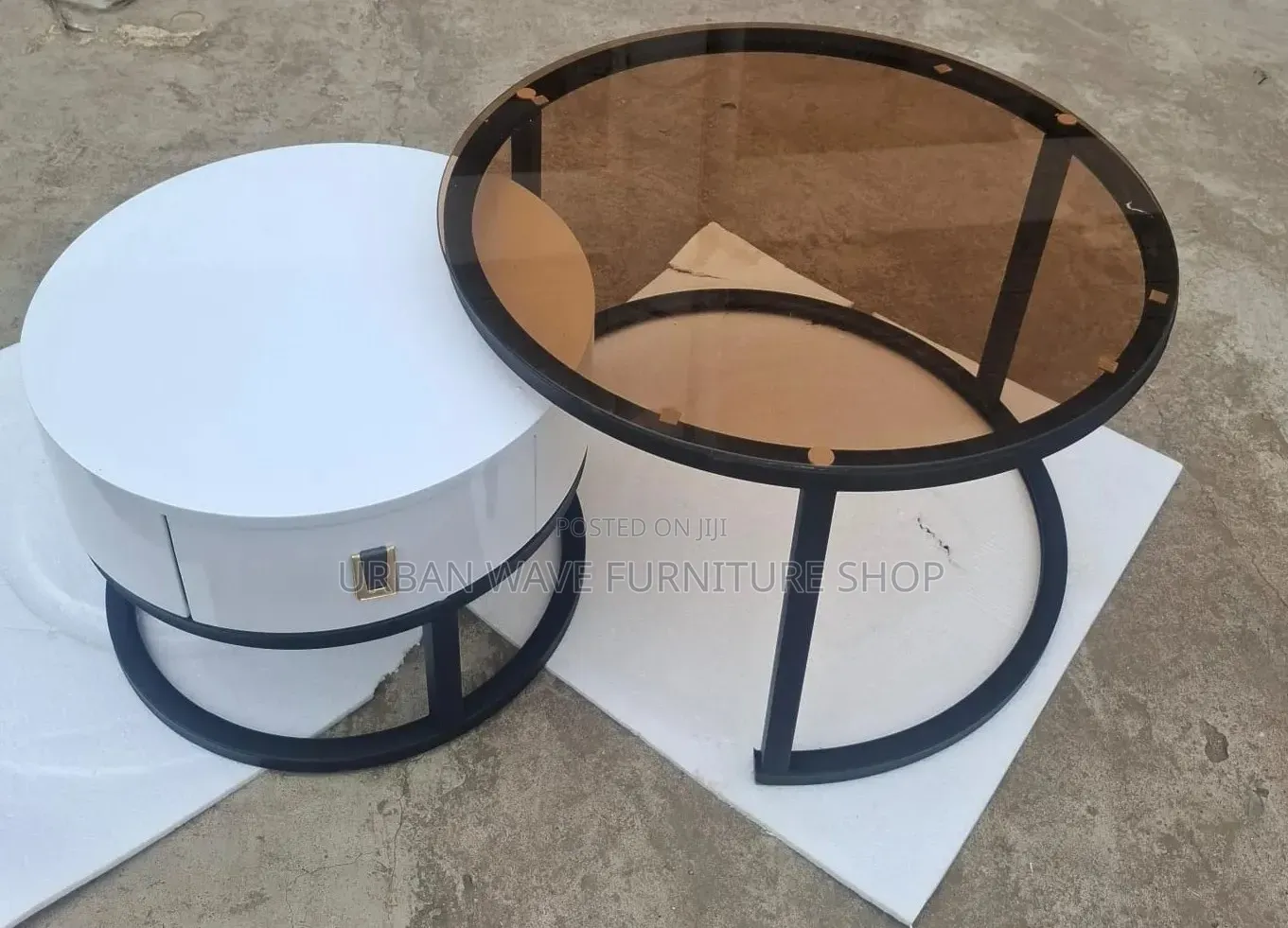 Round 2 in 1 Coffee Tables