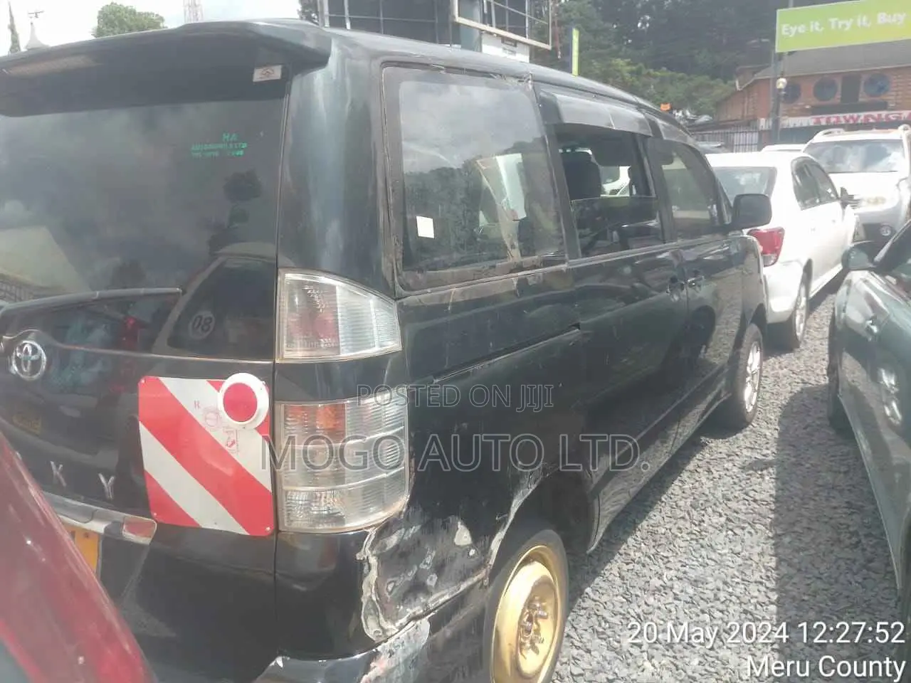 Toyota Voxy 2006 Black