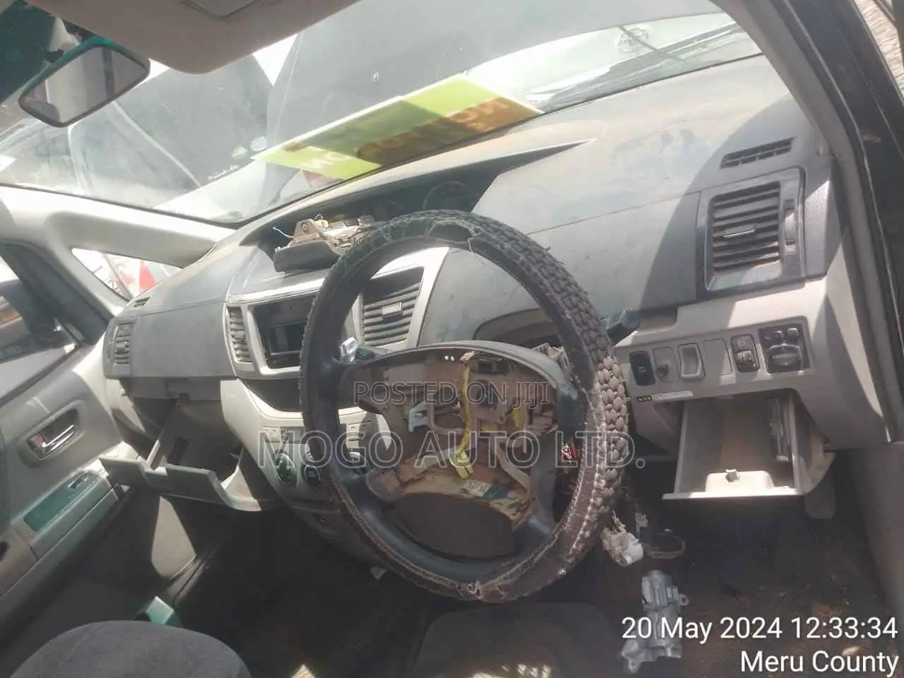 Toyota Voxy 2006 Black