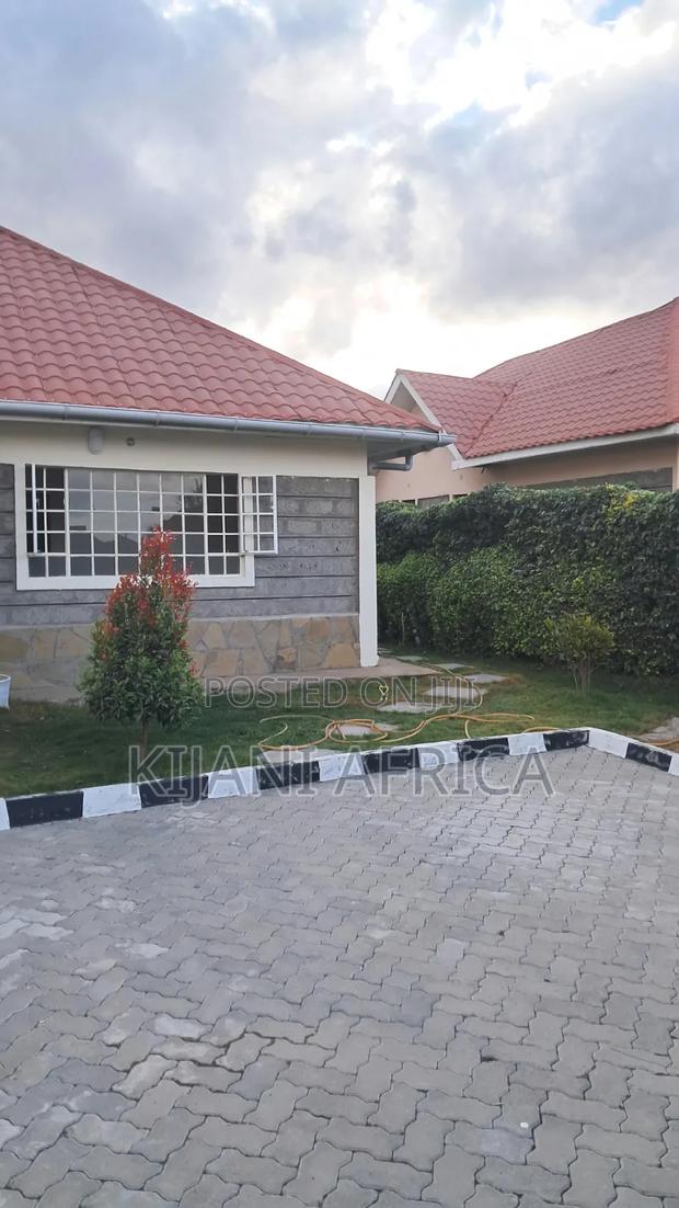 4bdrm Bungalow in Joska for rent - main view
